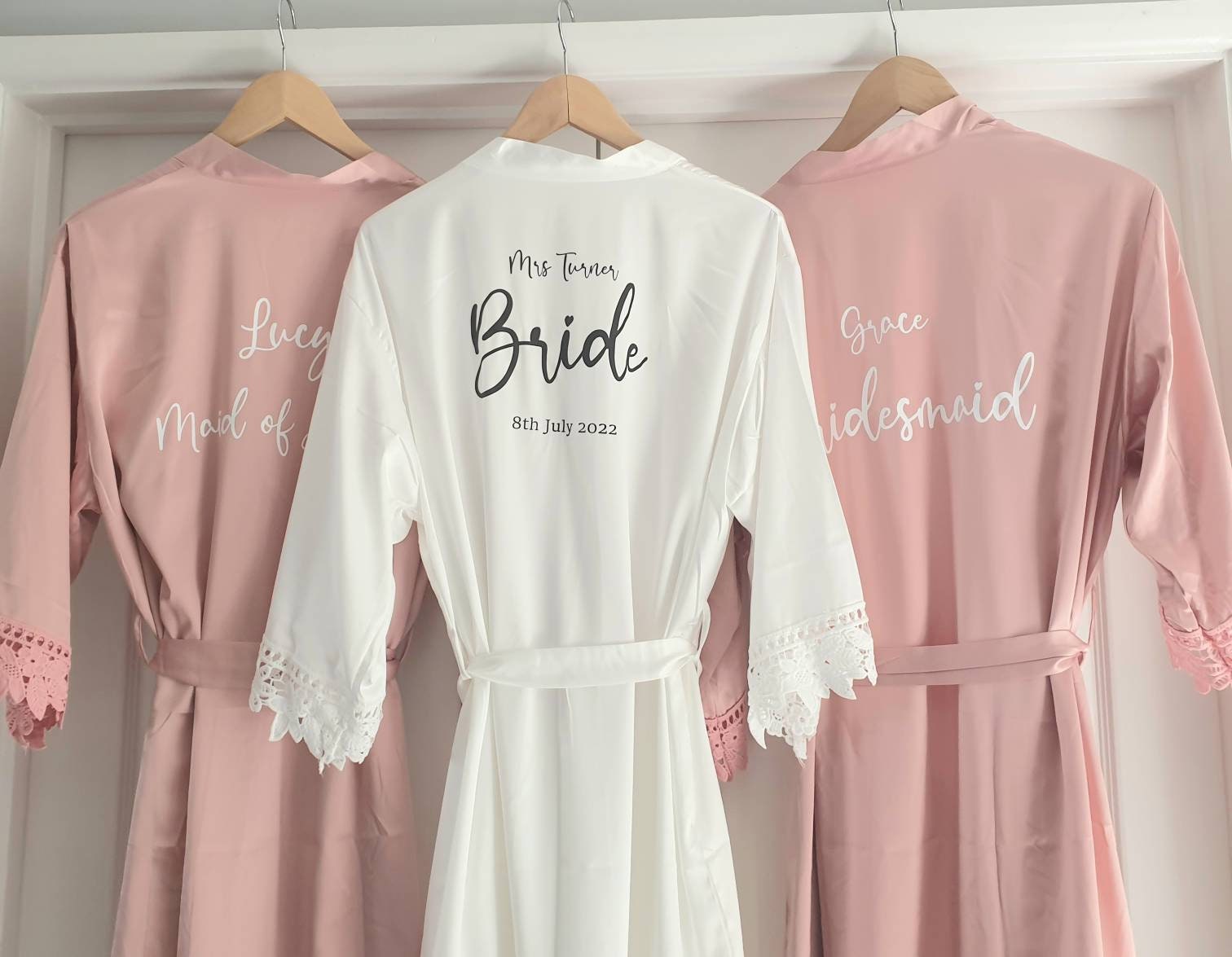 Personalised Bridesmaid Robes, Bridal Robes, Bridesmaid gifts, Personalised Lace Robes. - Mancub Prints